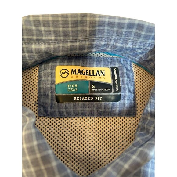 Magellan Outdoors Men's Relaxed Fit Fish Gear Shirt S Blue Plaid - Picture 4 of 7